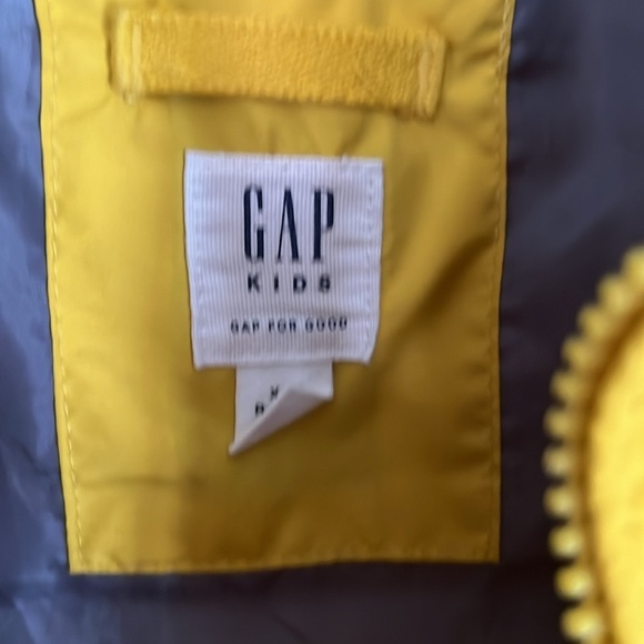 Gap Kids Puffy Vest, SZ XXL Reg, PTP 21”, Length 25”, Yellow, gray, Pockets (T6) - Picture 2 of 6